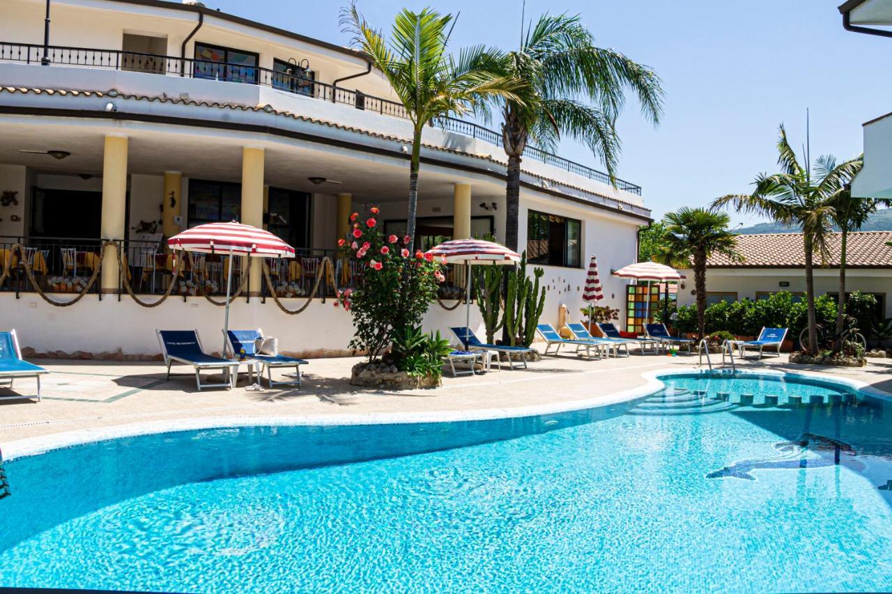 Hotel L'Ancora Capo Vaticano Luaran gambar