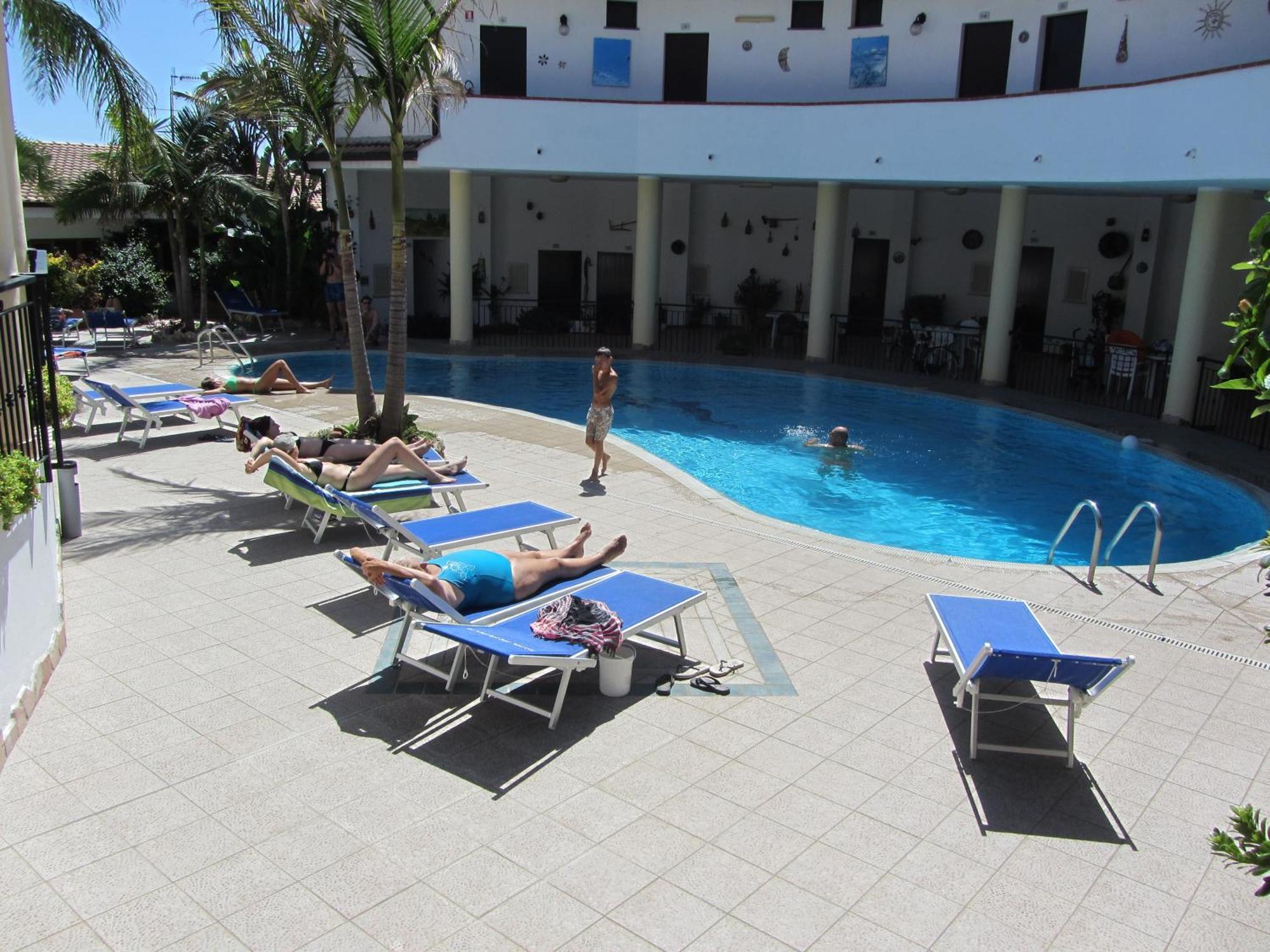 Hotel L'Ancora Capo Vaticano Luaran gambar