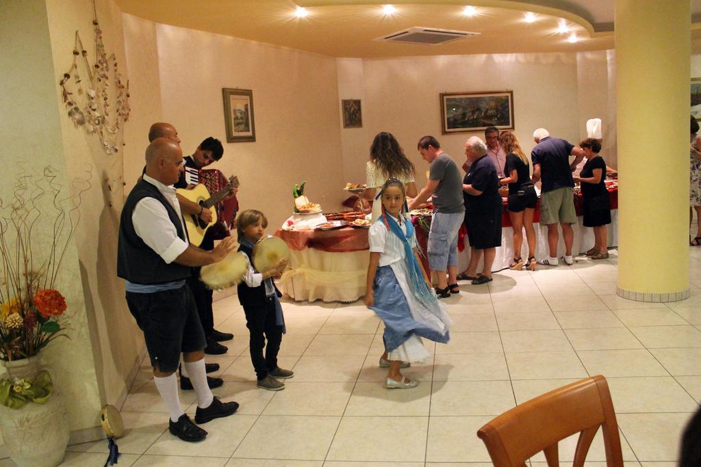 Hotel L'Ancora Capo Vaticano Luaran gambar