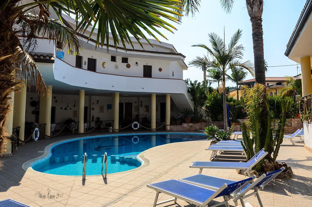 Hotel L'Ancora Capo Vaticano Luaran gambar